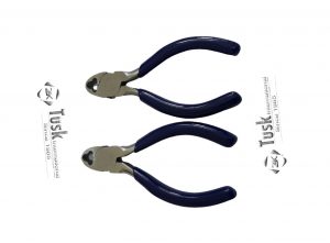 4 ½ INCHES FALCONRY TAIL MOUNT PLIERS<br> WITH NON-SLIP RUBBERIZED HANDLE IN BLUE COLOR